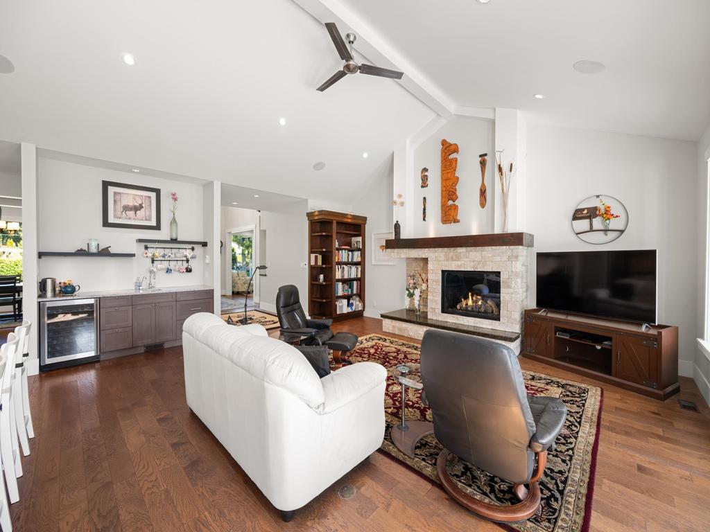 Listing Image for R3110926