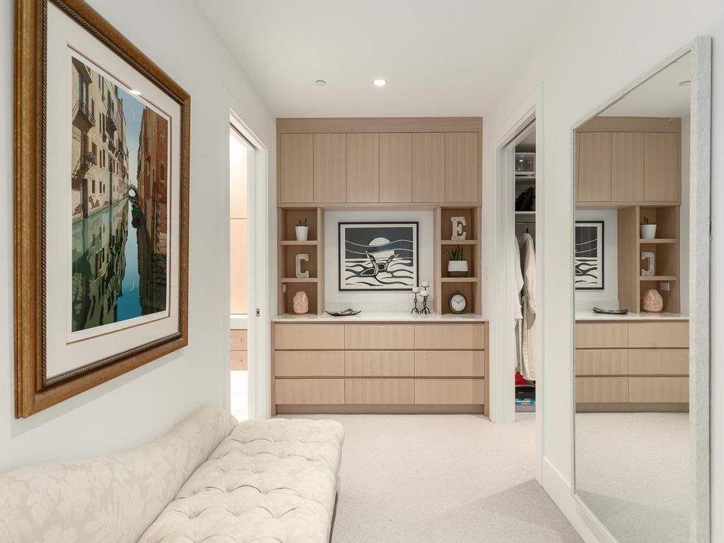 Listing Image for R3110953