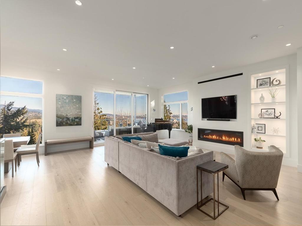 Listing Image for R3110953