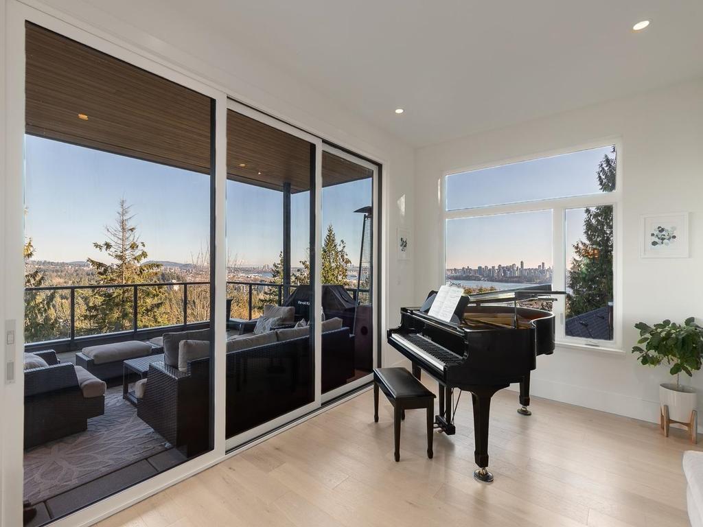 Listing Image for R3110953