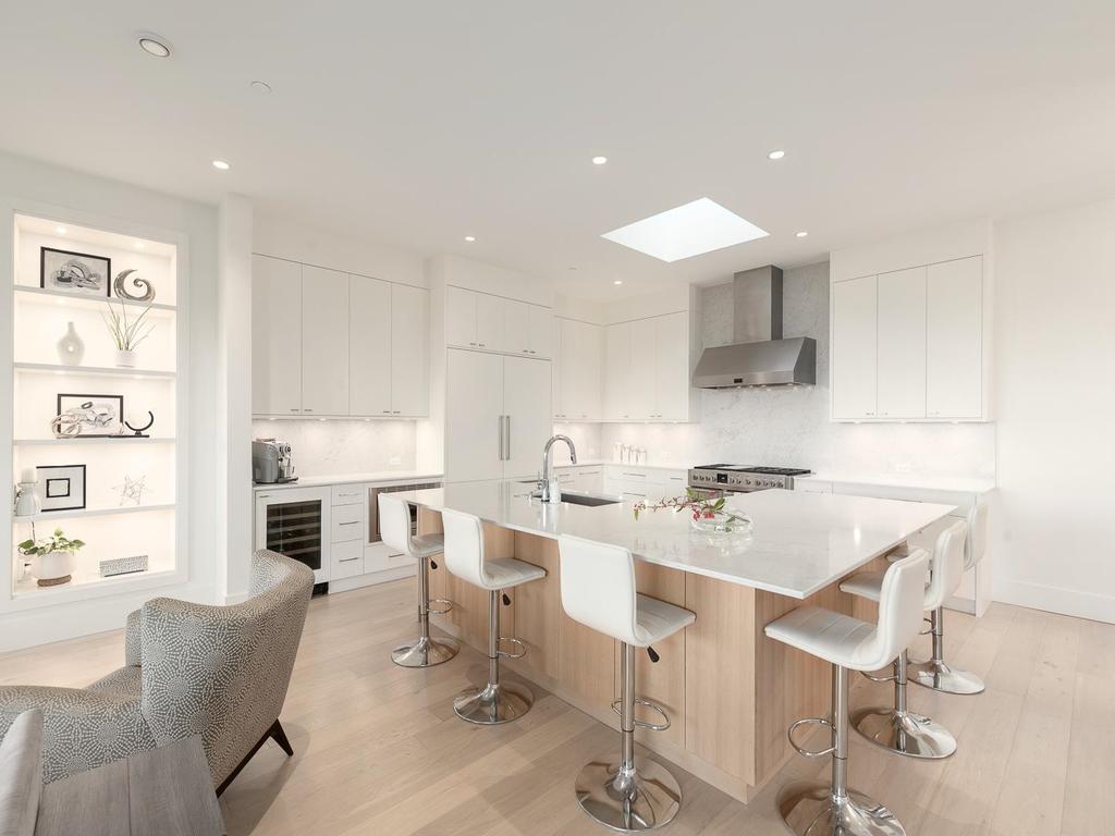 Listing Image for R3110953