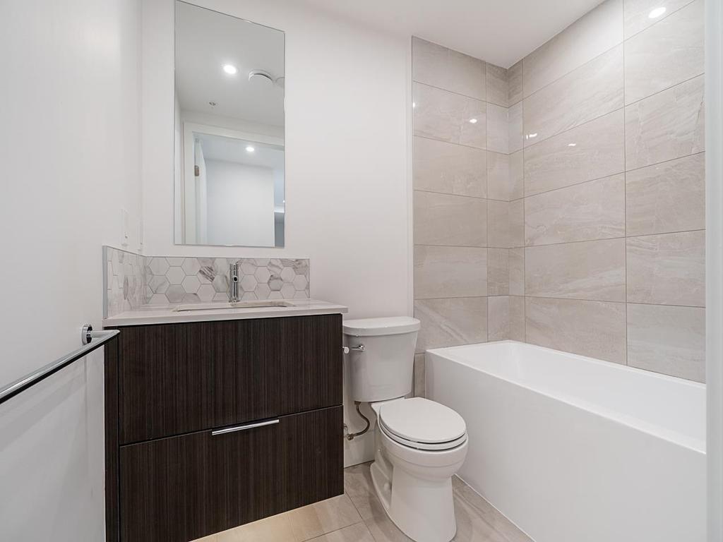 Listing Image for R3110954