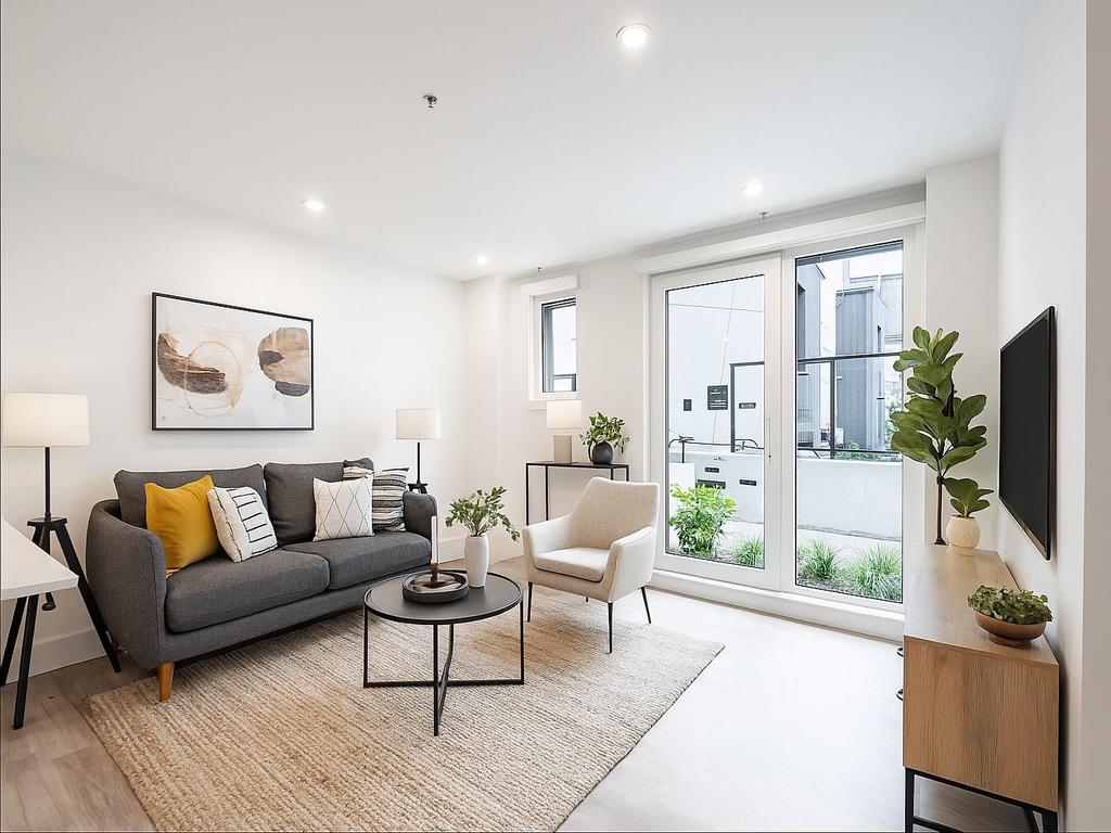 Listing Image for R3110954