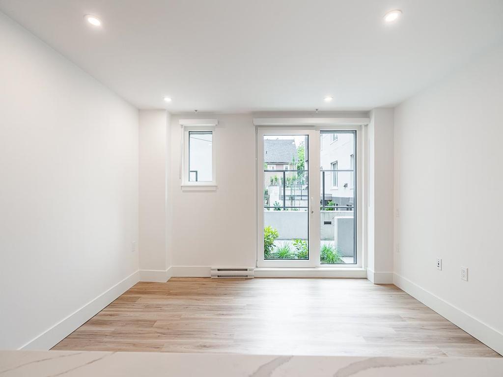 Listing Image for R3110954