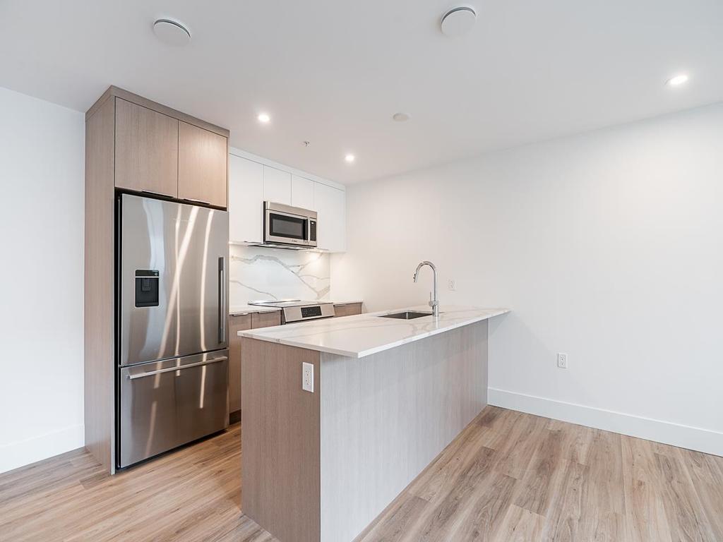 Listing Image for R3110954