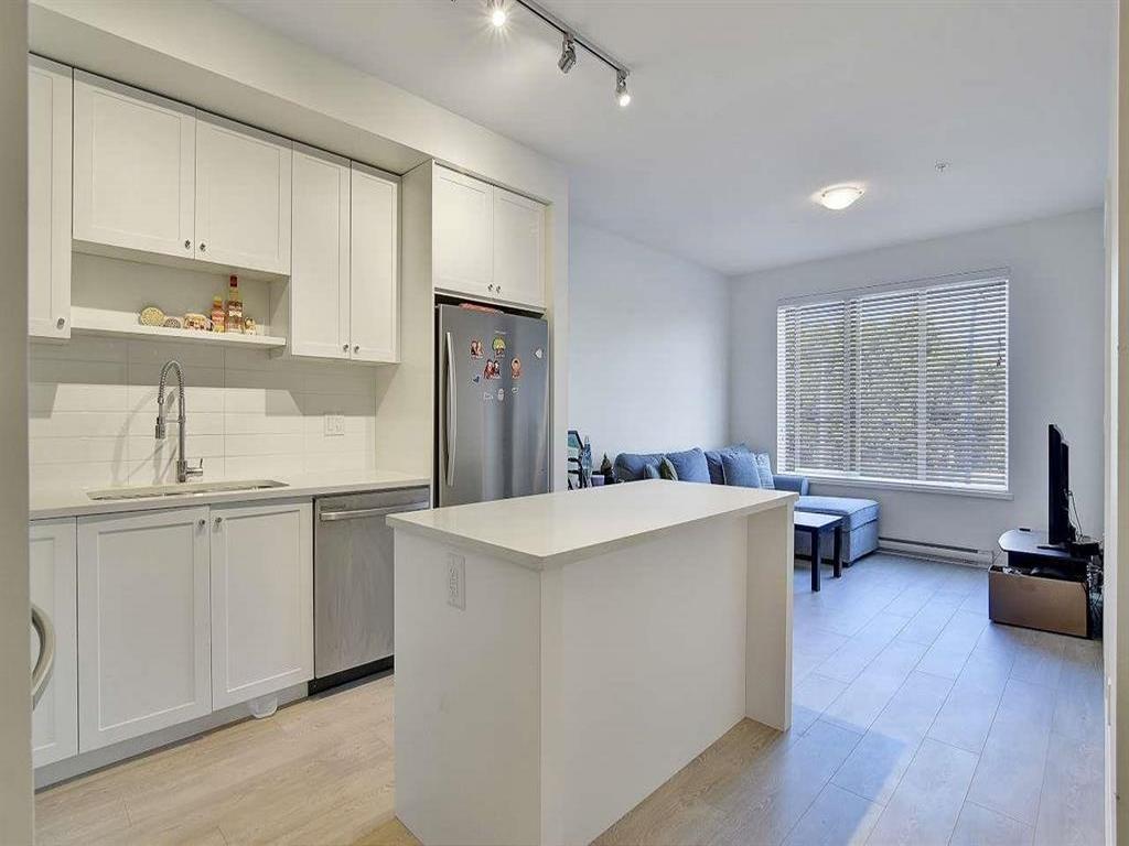 Listing Image for R3110982