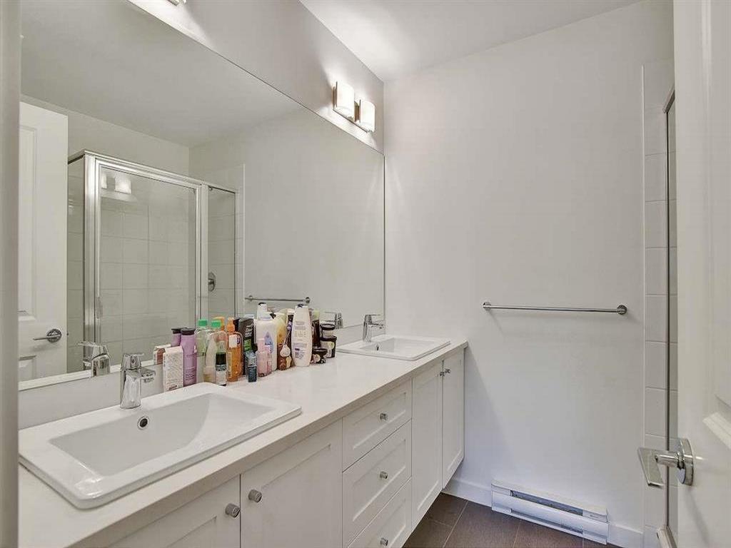 Listing Image for R3110982