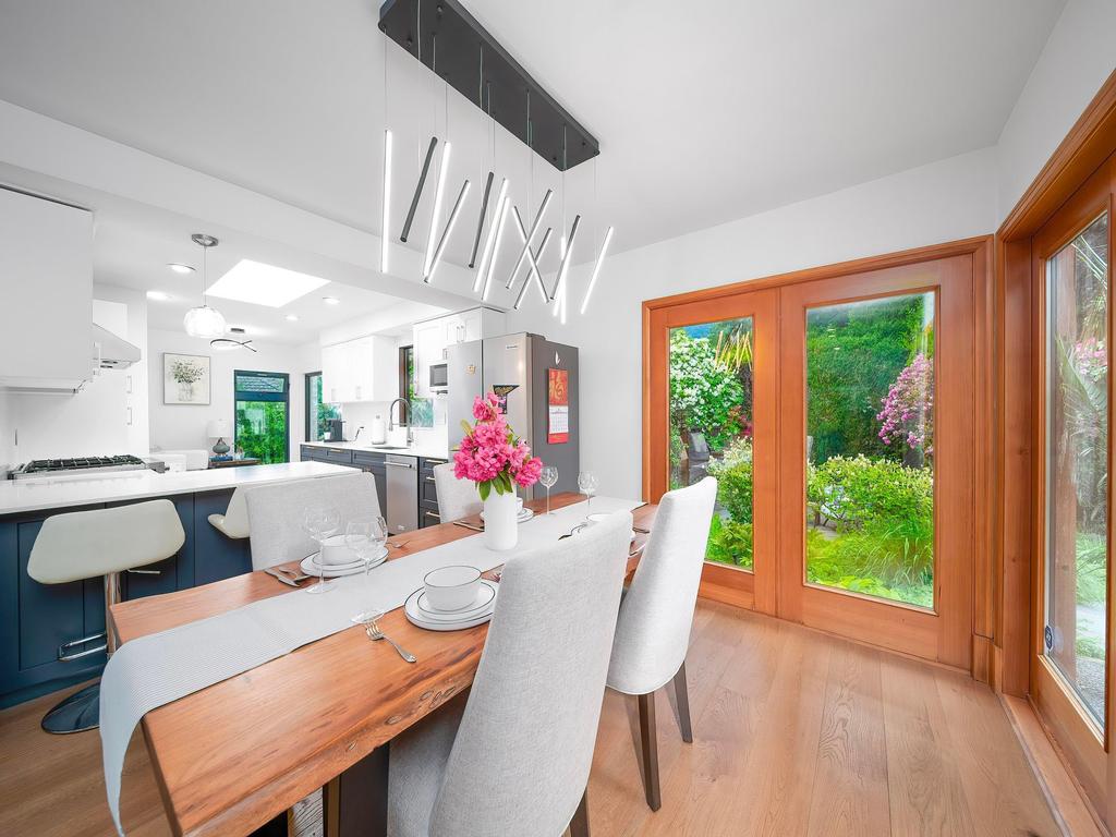 Listing Image for R3110983