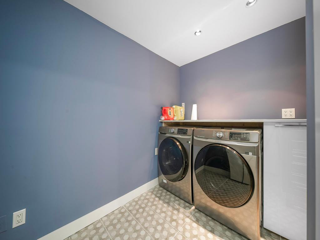 Listing Image for R3110983