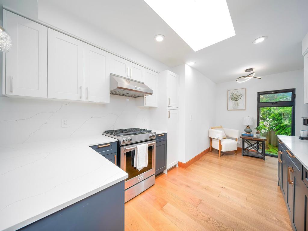 Listing Image for R3110983