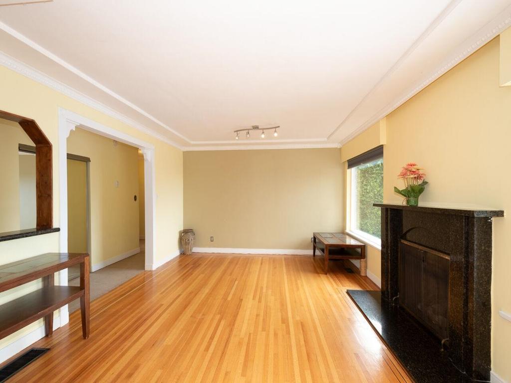 Listing Image for R3110991