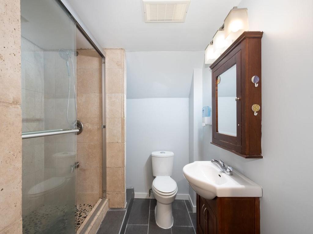 Listing Image for R3110991