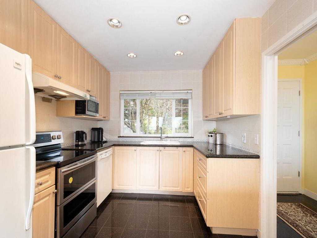 Listing Image for R3110991