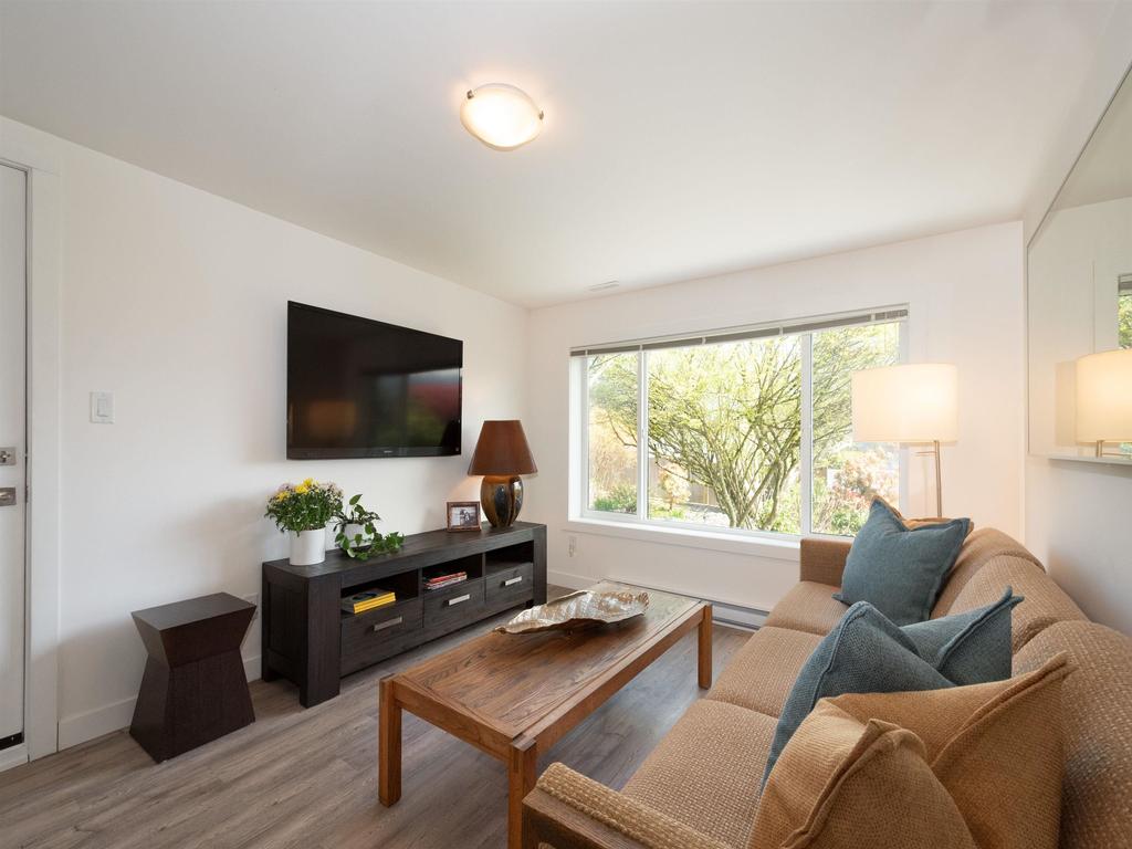 Listing Image for R3110995