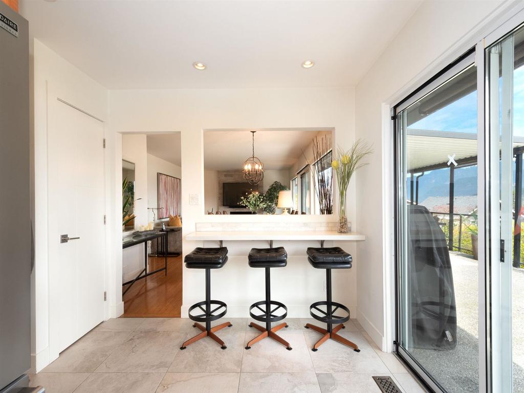 Listing Image for R3110995