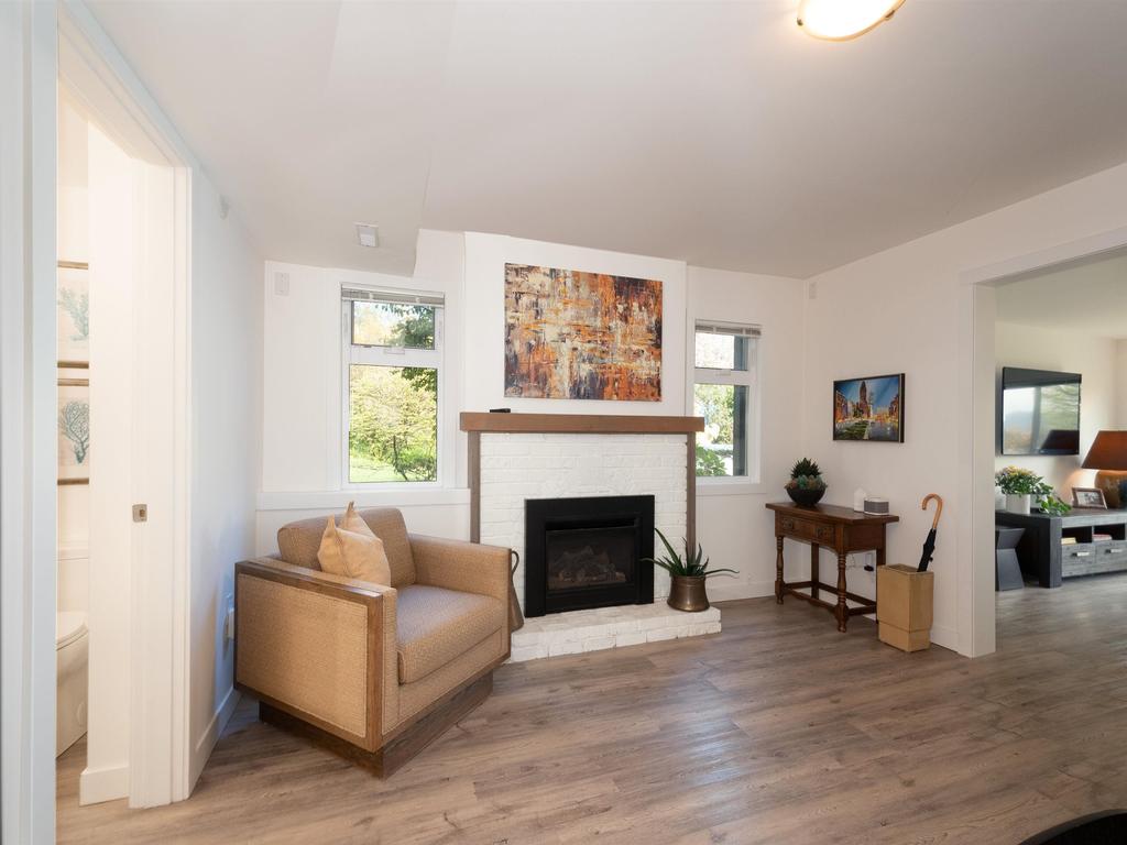 Listing Image for R3110995