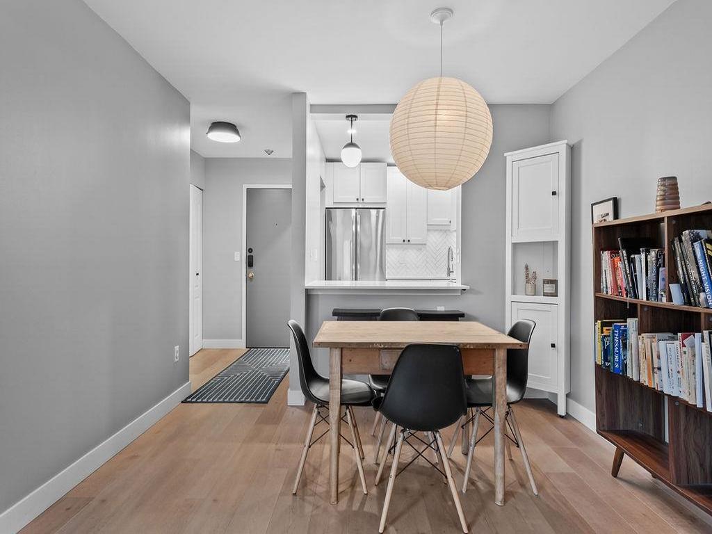 Listing Image for R3110997