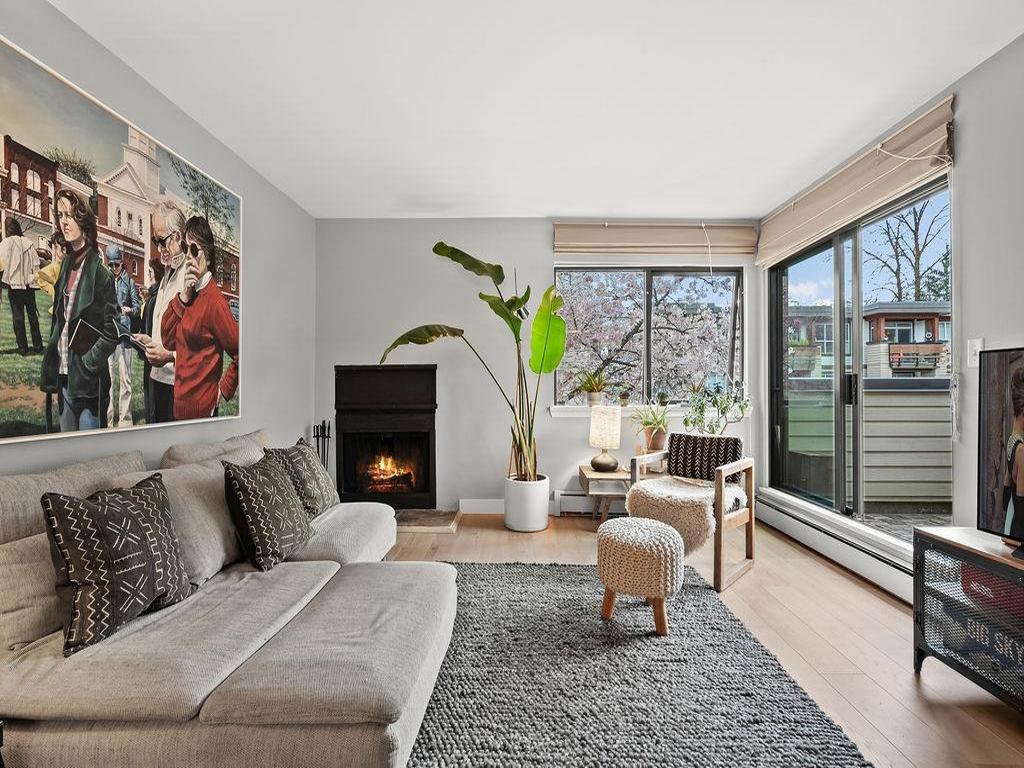 Listing Image for R3110997