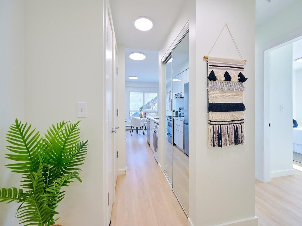 Listing Image for R3111003