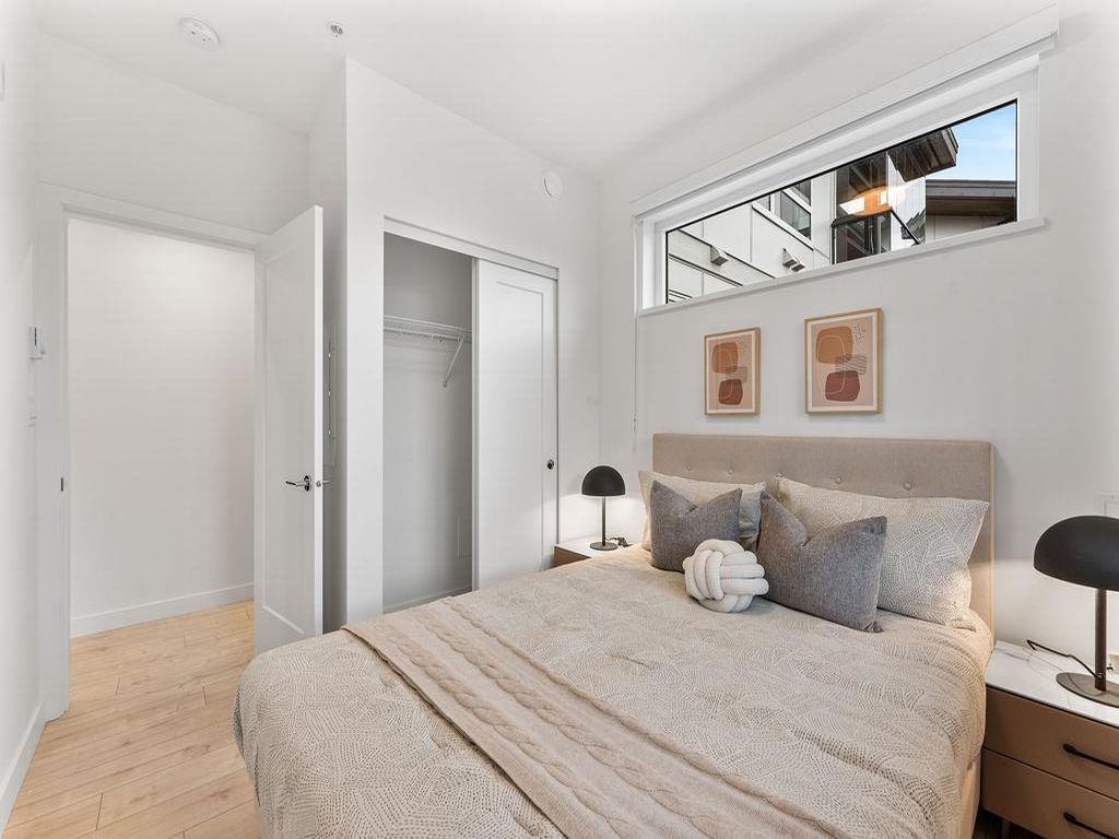 Listing Image for R3111004