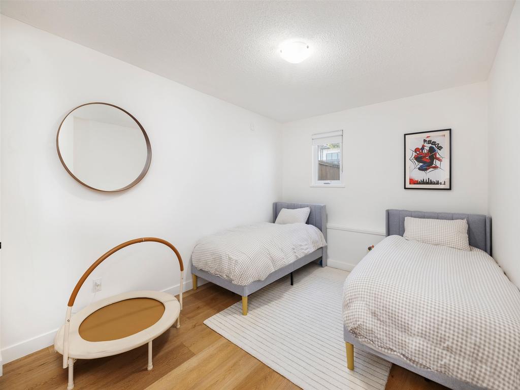 Listing Image for R3111009