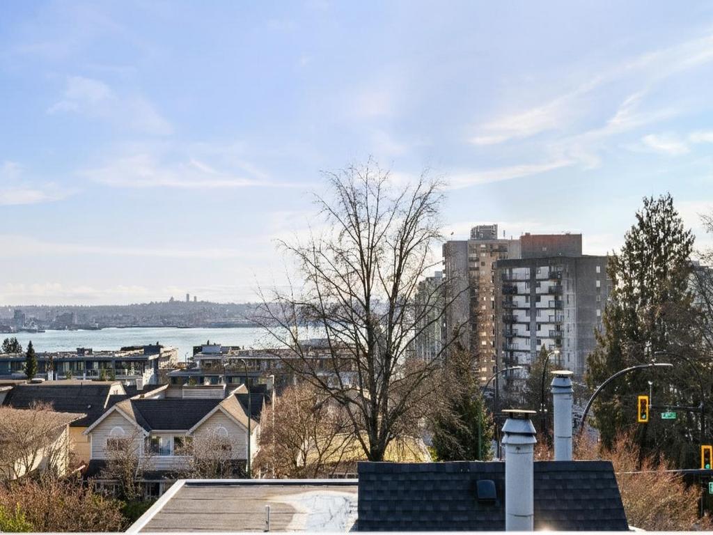 Listing Image for R3111009