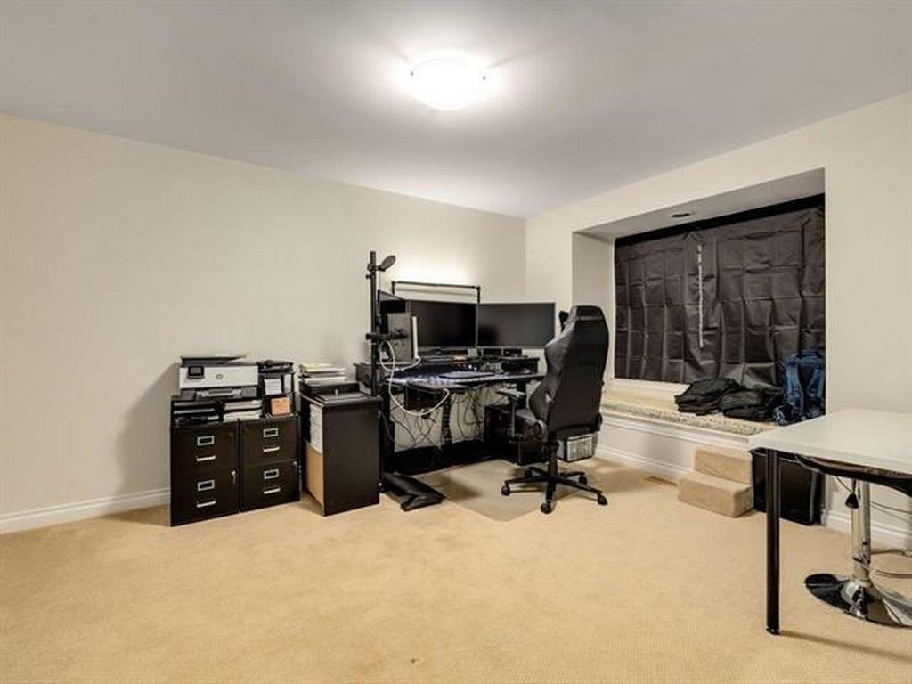 Listing Image for R3111011