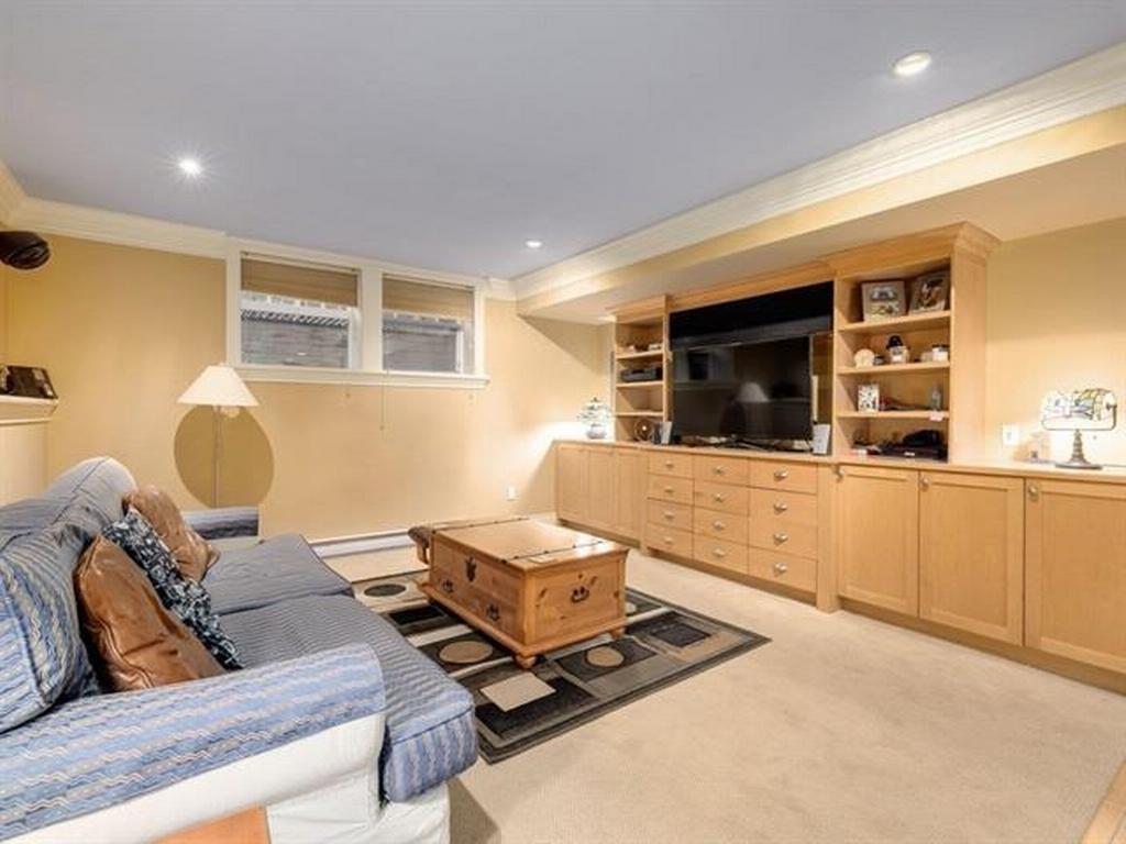 Listing Image for R3111011