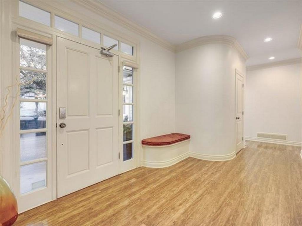 Listing Image for R3111011