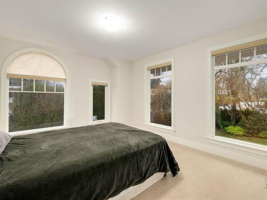 Listing Image for R3111011