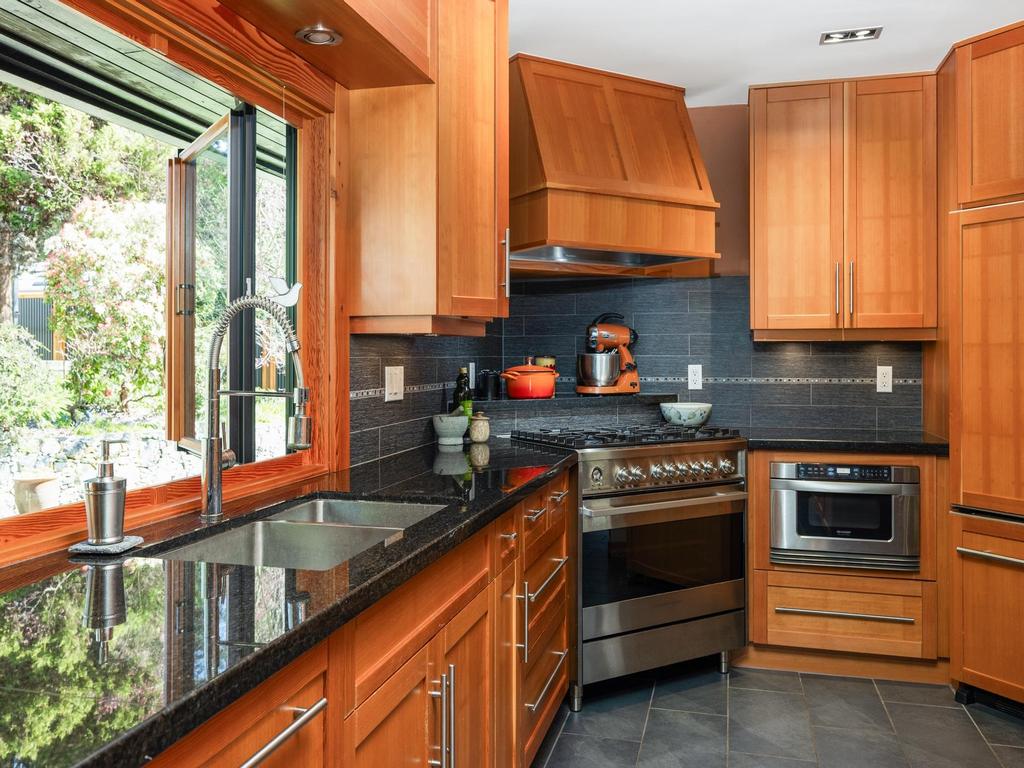 Listing Image for R3111019