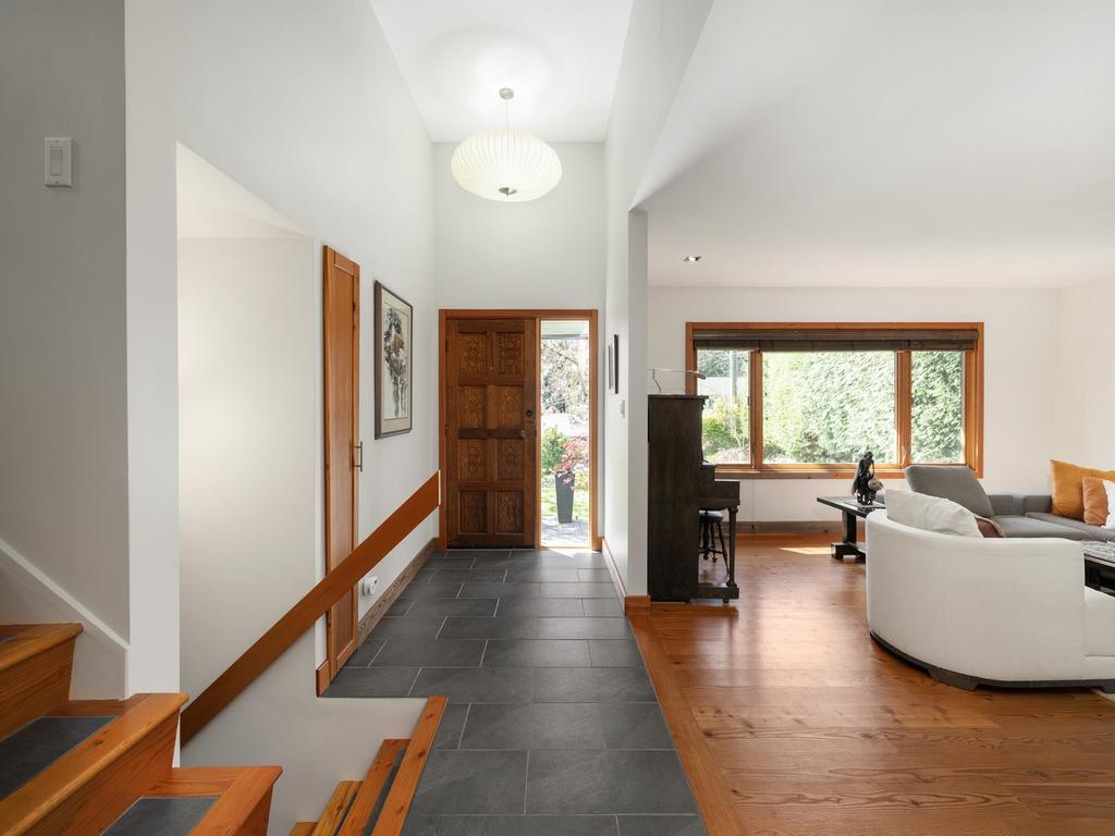 Listing Image for R3111019