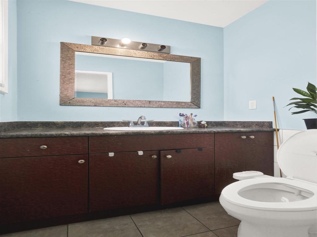 Listing Image for R3111022