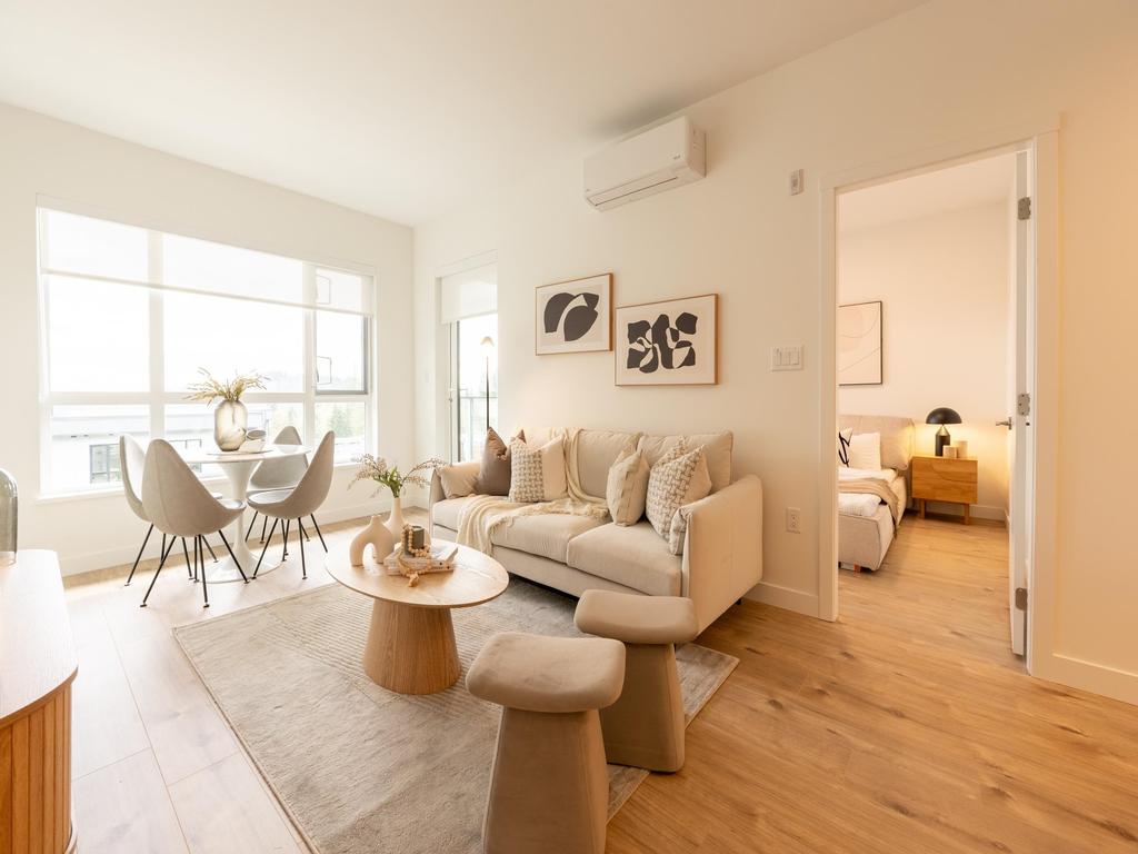 Listing Image for R3111023