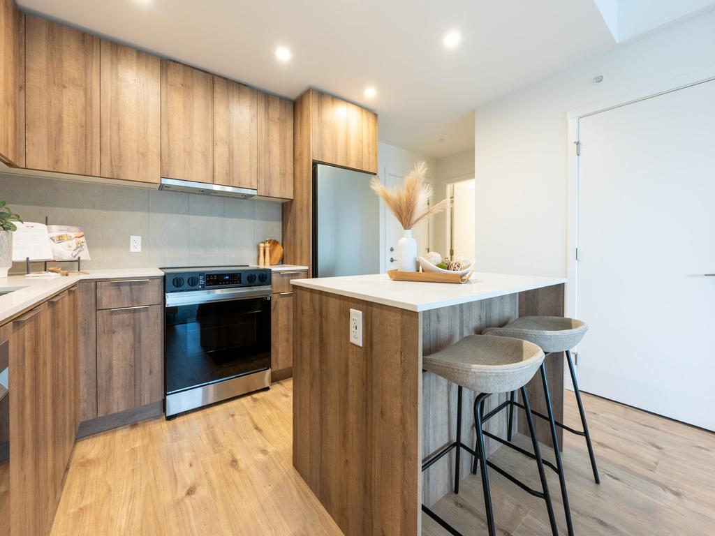 Listing Image for R3111023