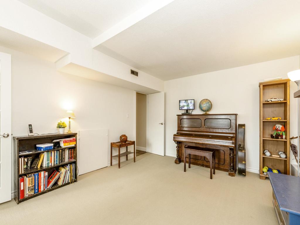 Listing Image for R3111034