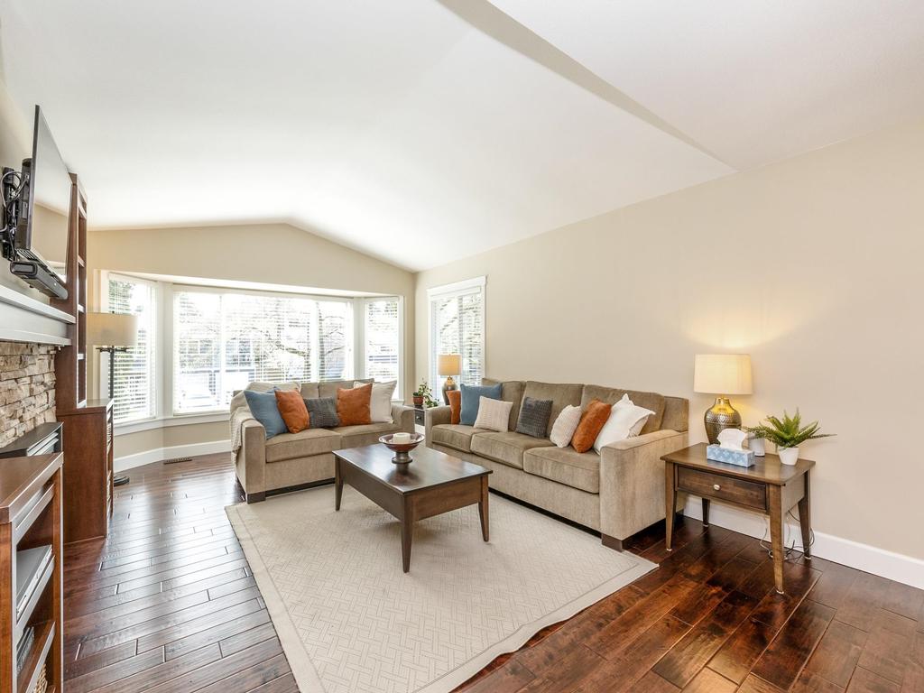 Listing Image for R3111034