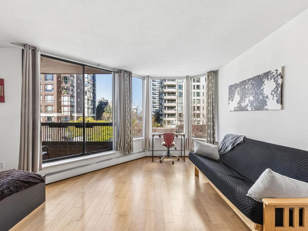 Listing Image for R3111043