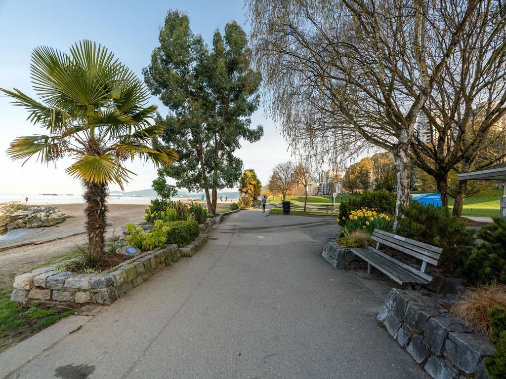 Listing Image for R3111043