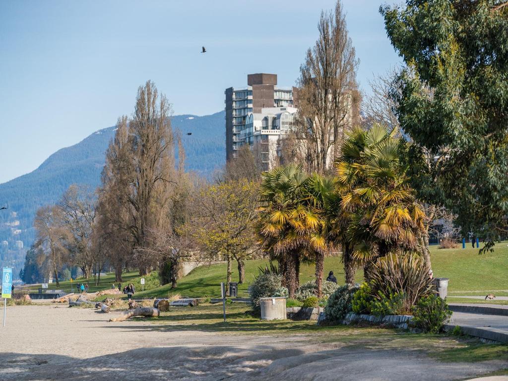 Listing Image for R3111043