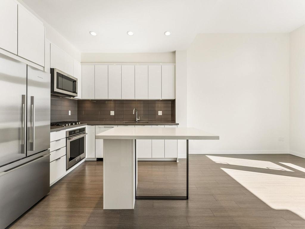 Listing Image for R3111066