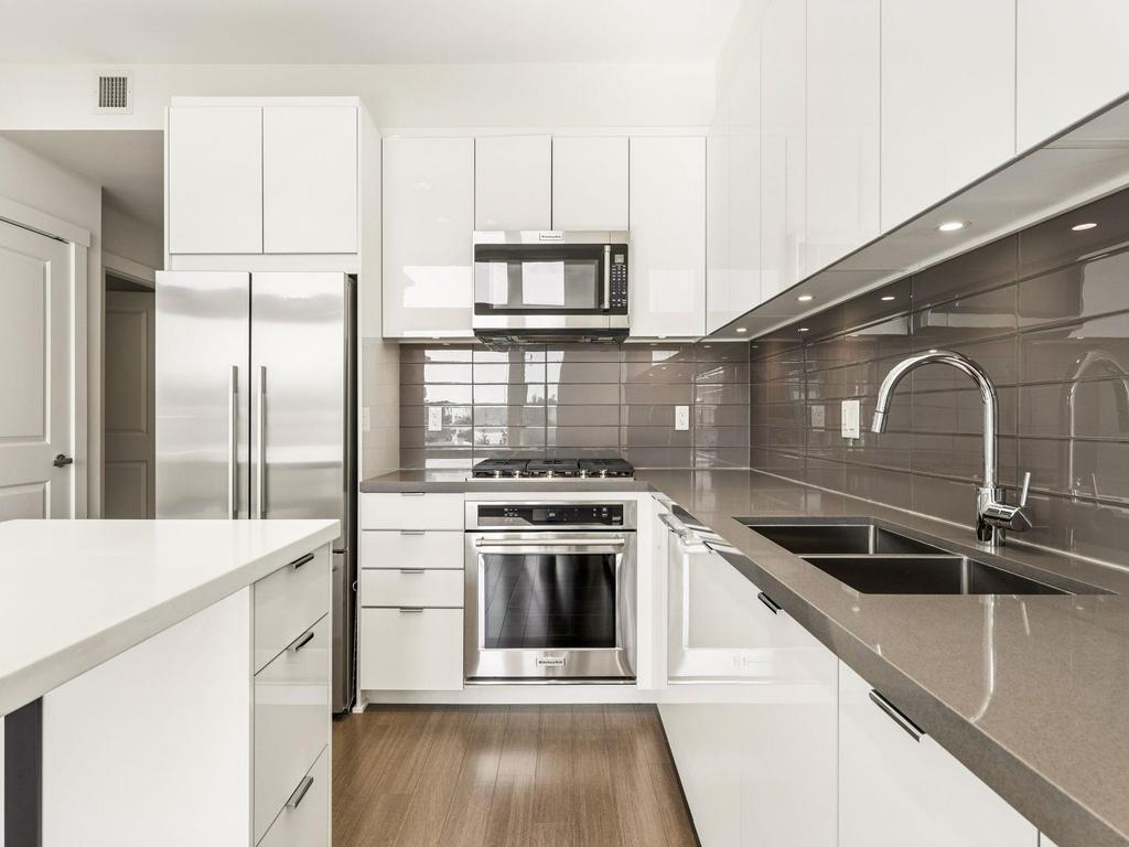 Listing Image for R3111066