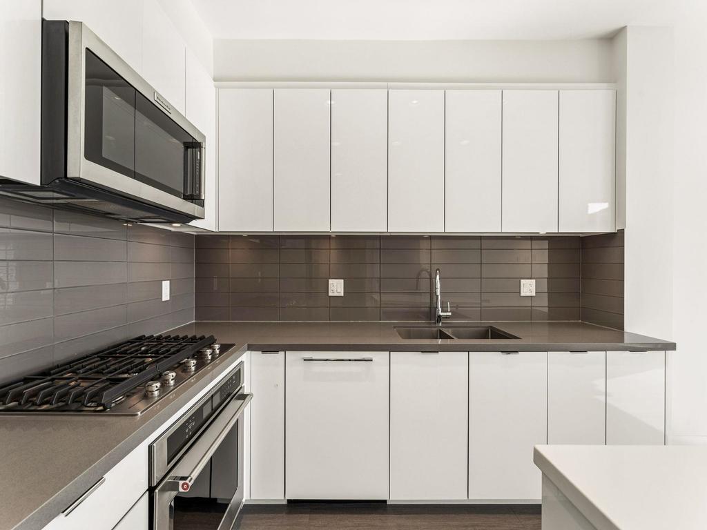 Listing Image for R3111066