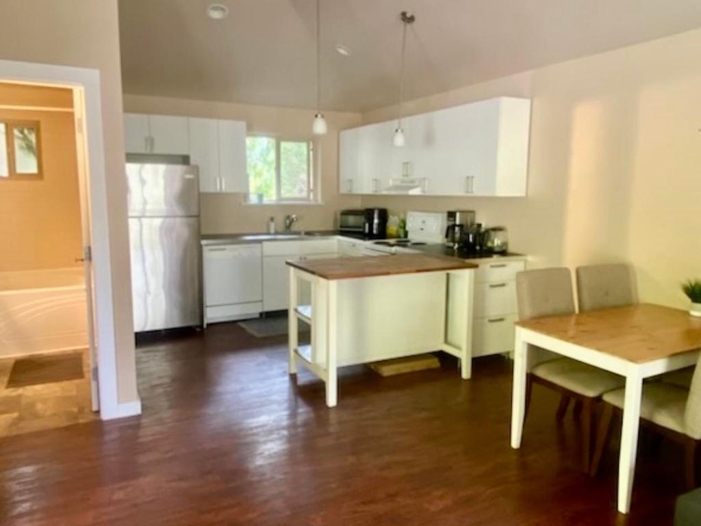 Listing Image for R3111077