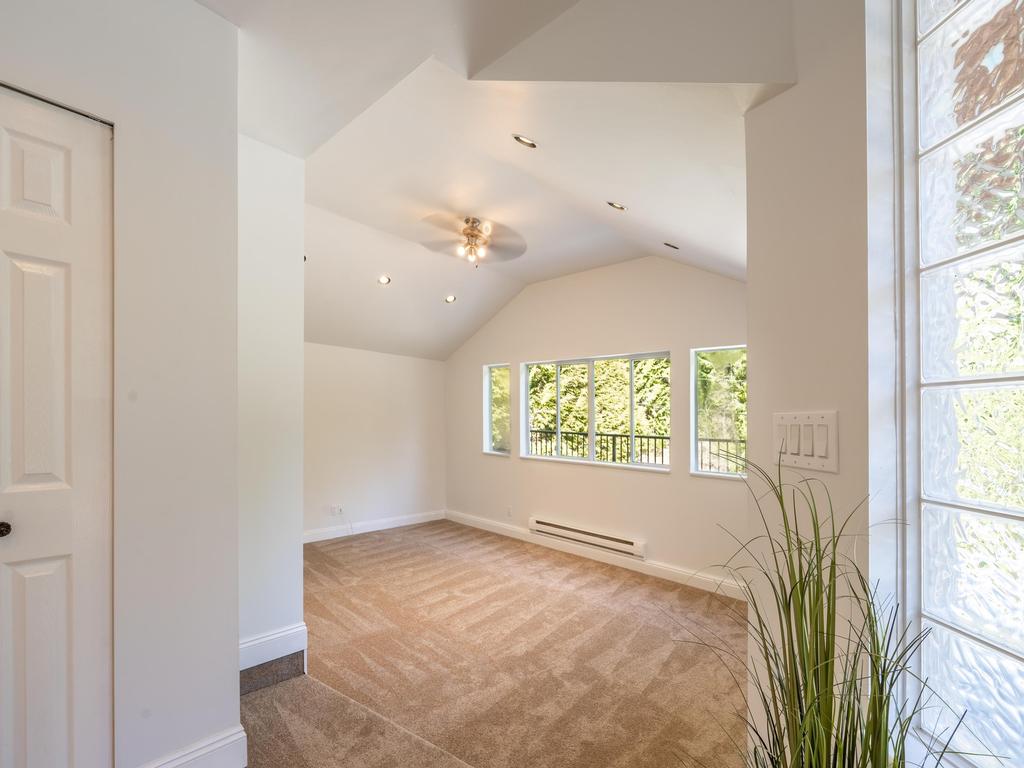 Listing Image for R3111077