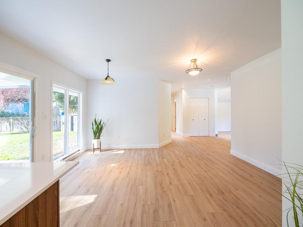 Listing Image for R3111077