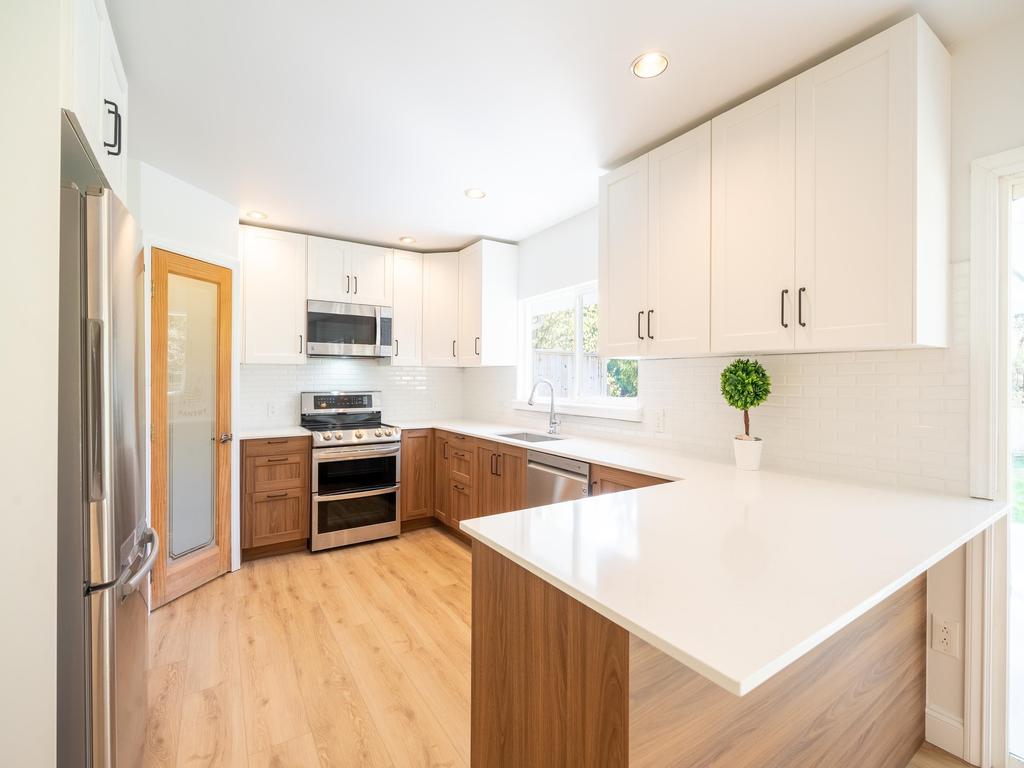 Listing Image for R3111077