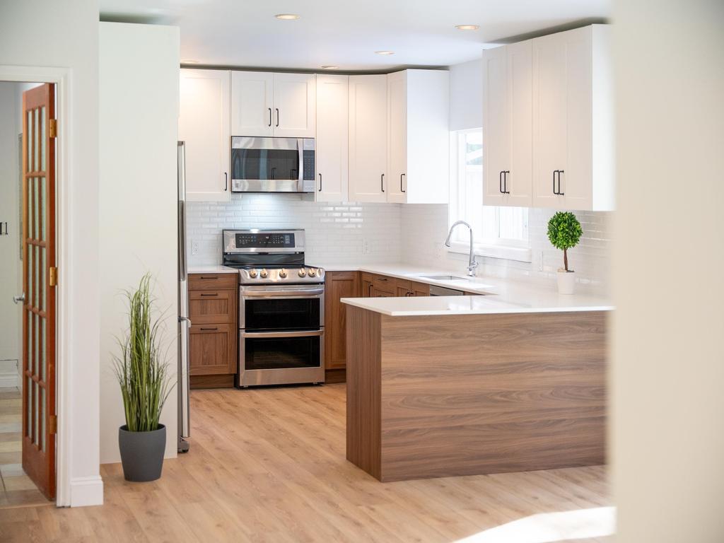 Listing Image for R3111077