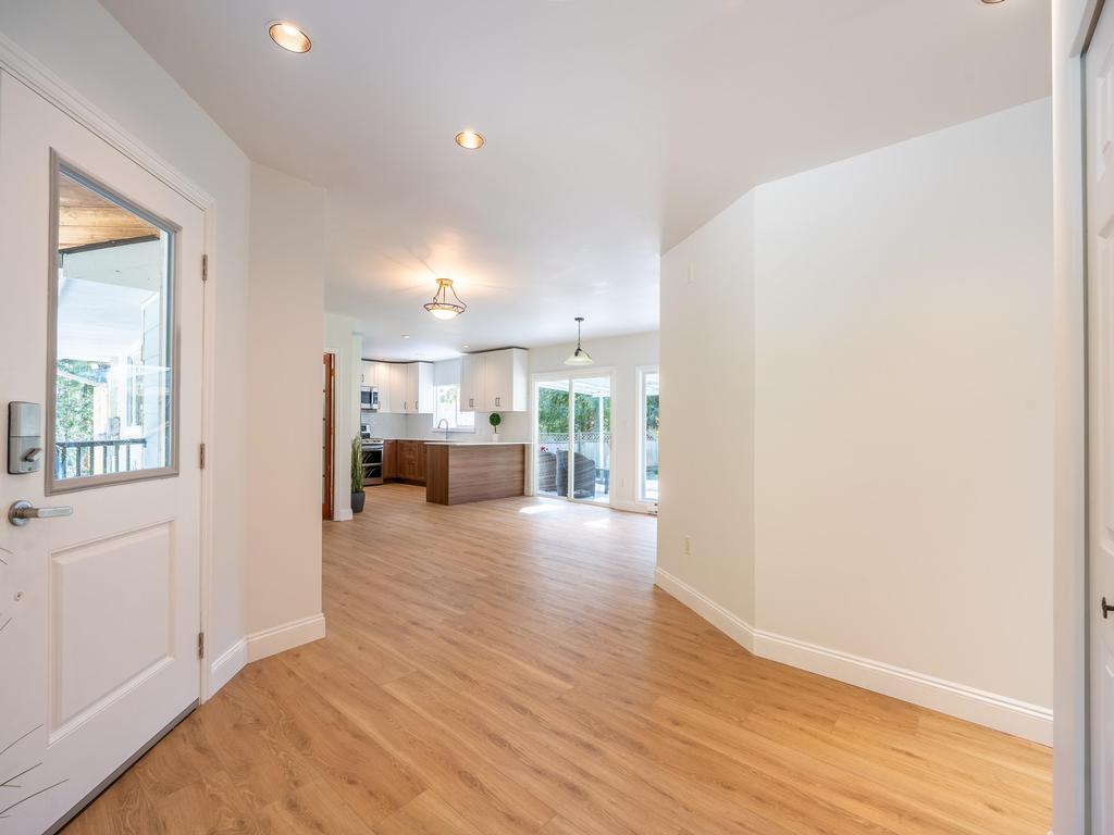 Listing Image for R3111077