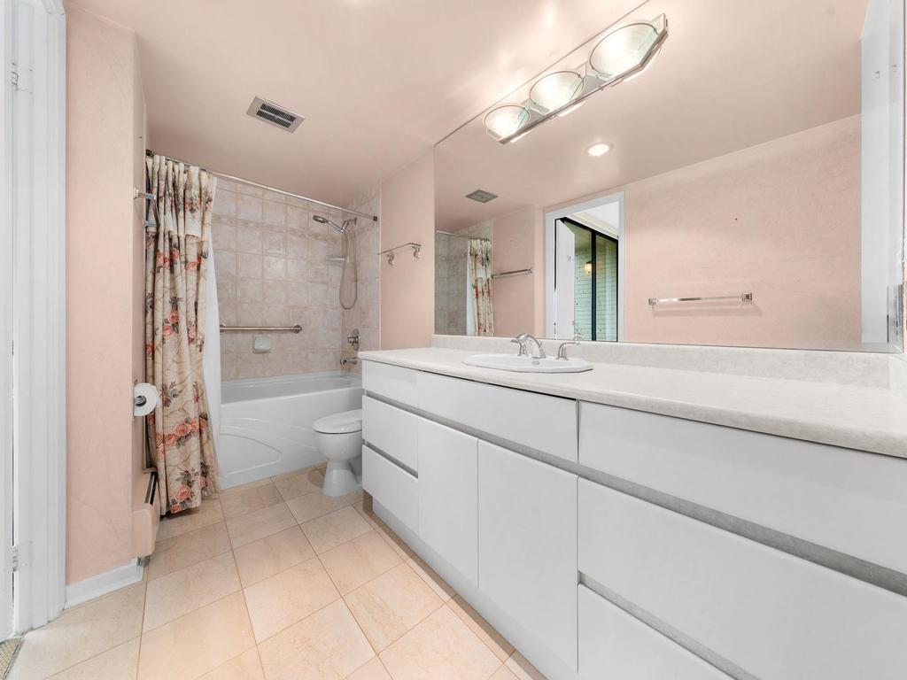 Listing Image for R3111079